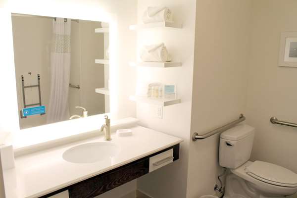  - Hampton Inn & Suites Cape Girardeau - I-55, Exit 96