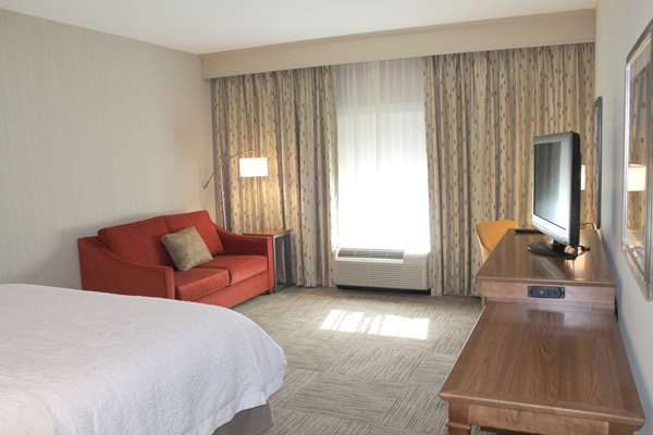 - Hampton Inn & Suites Cape Girardeau - I-55, Exit 96