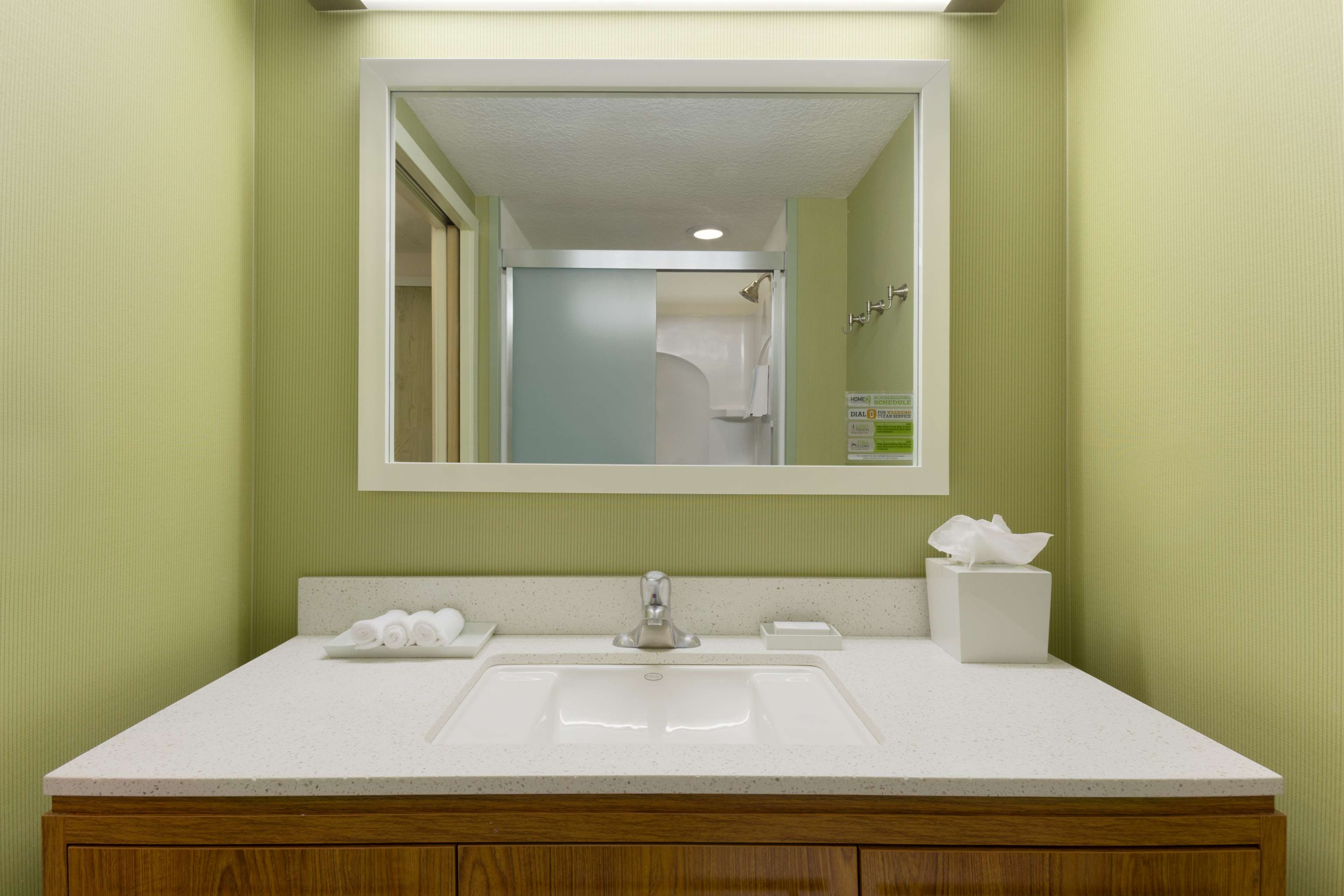Home2 Suites by Hilton Gainesville Room Type - 1 QN BED STUDIO NONSMOKE