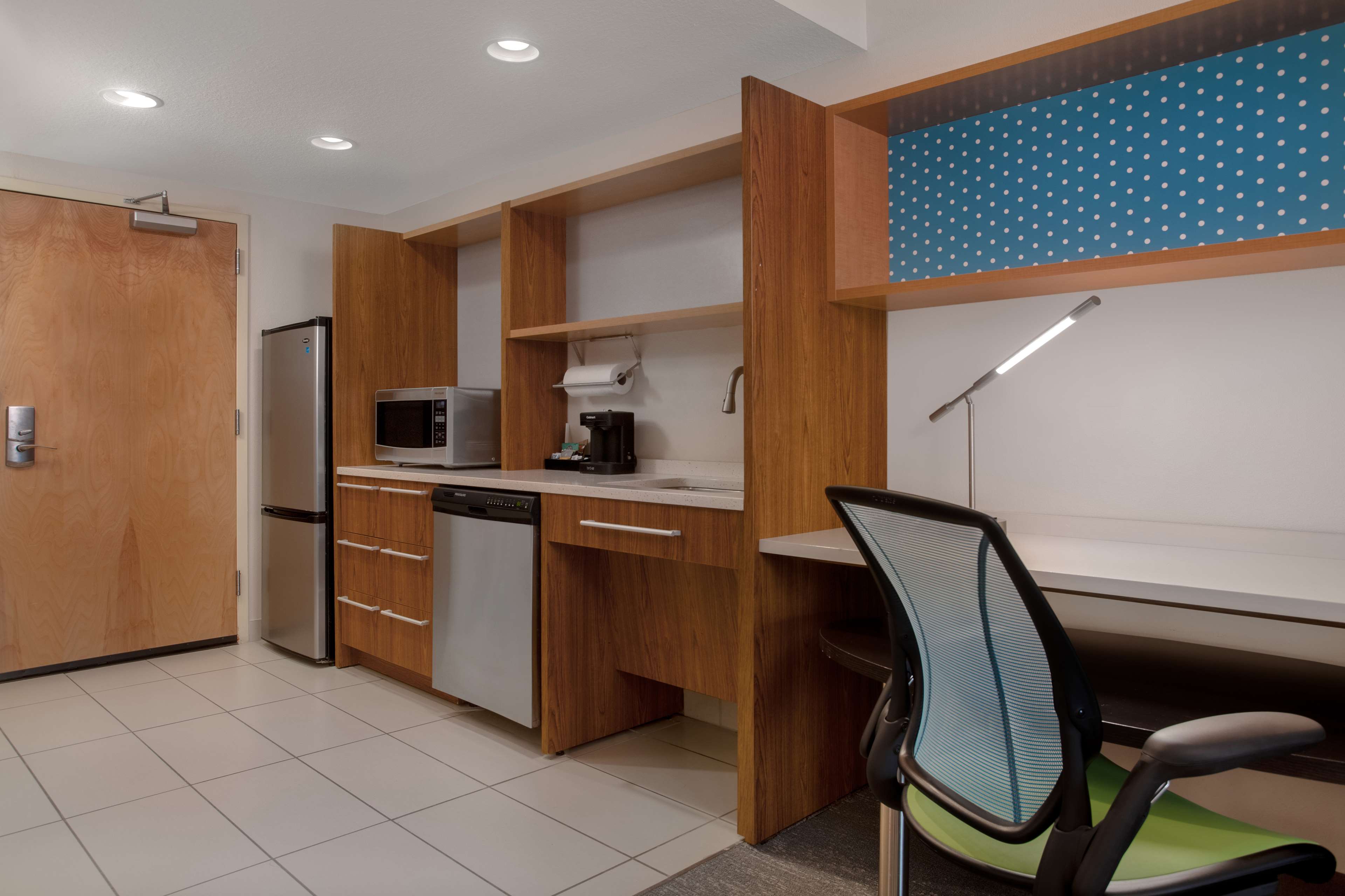 Home2 Suites by Hilton Gainesville Room Type - 1 QN HEARING ACC STUDIO NS