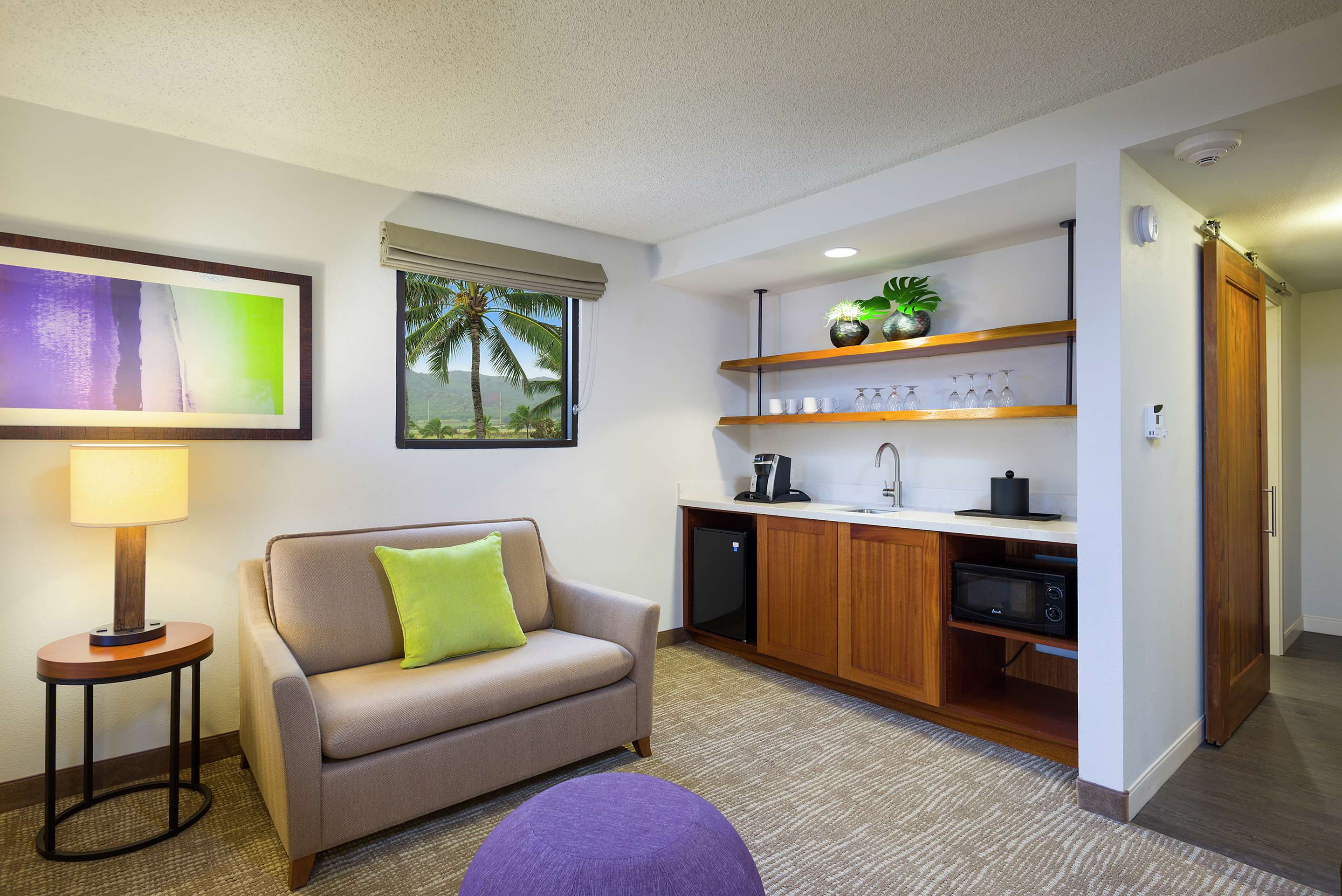 Guest room