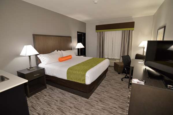  - Best Western Plus Liberal Hotel