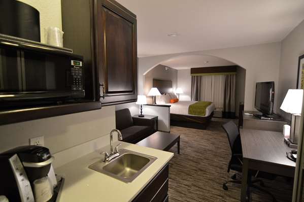 Suite - Best Western Plus Liberal Hotel