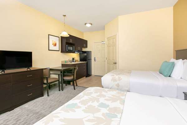  - Hawthorn Suites by Wyndham Longview