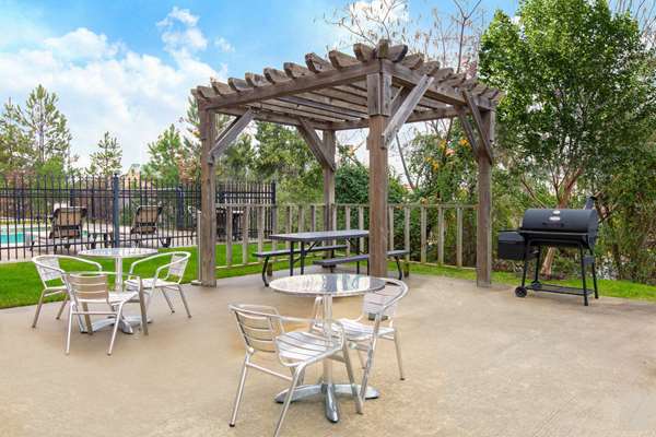  - Hawthorn Suites by Wyndham Longview