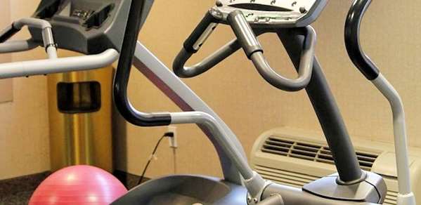 Fitness/ Exercise Room - Executive Inn & Suites Oakland