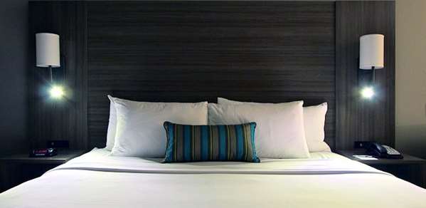  - Executive Inn & Suites Oakland