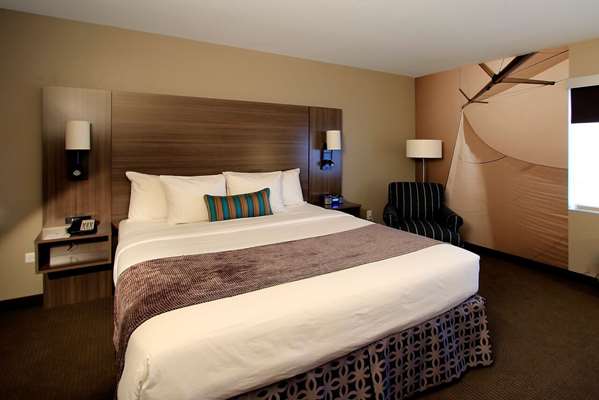  - Executive Inn & Suites Oakland