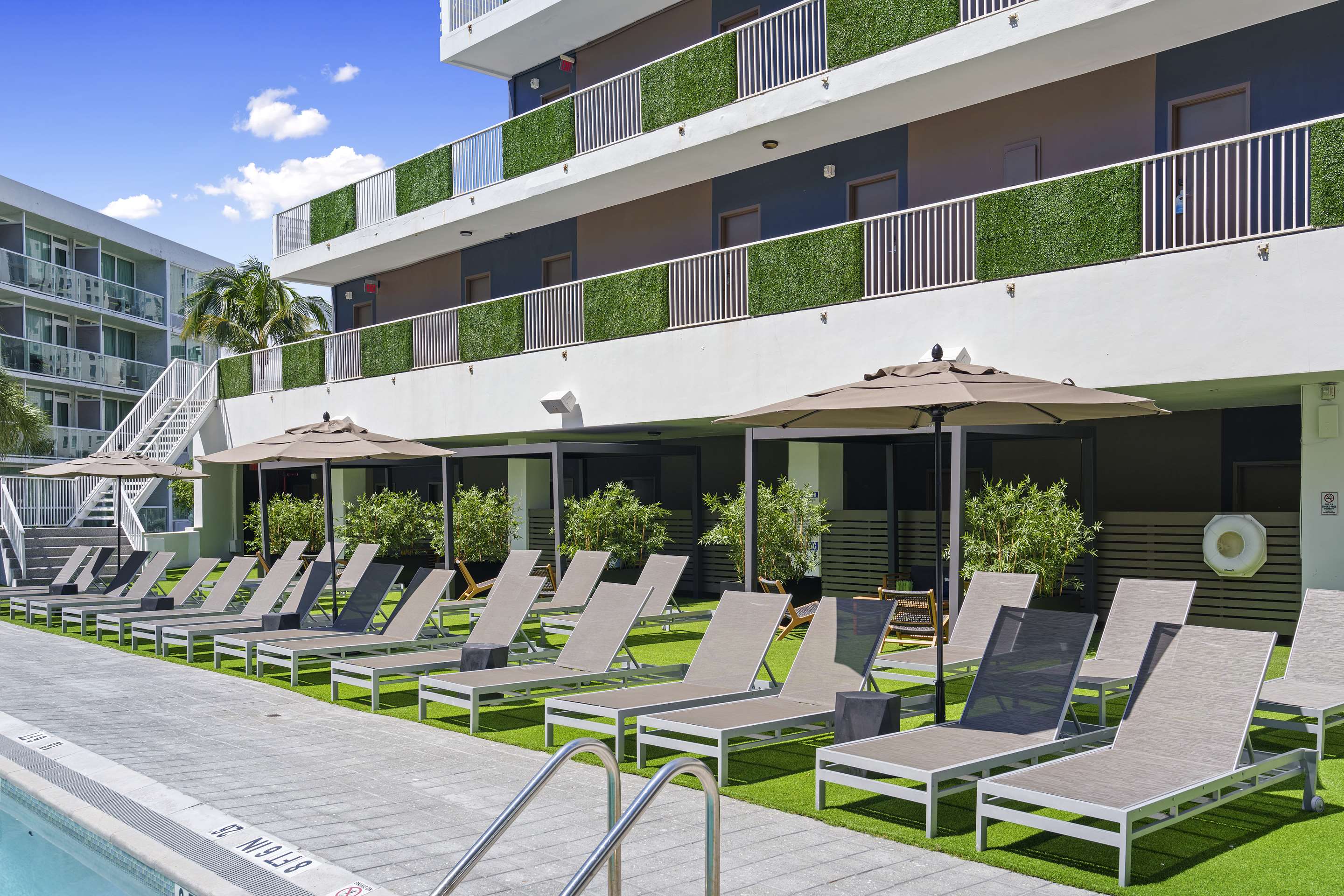 Clipper Pool Deck | B Ocean Resort Fort Lauderdale Beach
