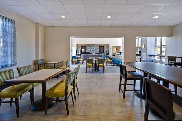Amenities - Best Western Plus The Inn King of Prussia - I-76, Exit 328B