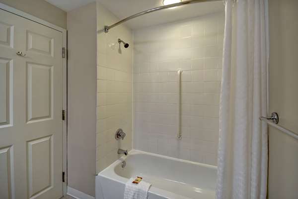  - Best Western Plus The Inn King of Prussia - I-76, Exit 328B