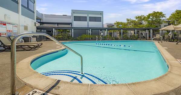 Pool - Best Western Plus Wine Country Inn Santa Rosa