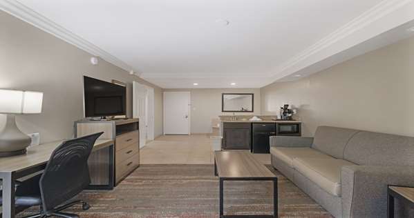 Suite - Best Western Plus Wine Country Inn Santa Rosa