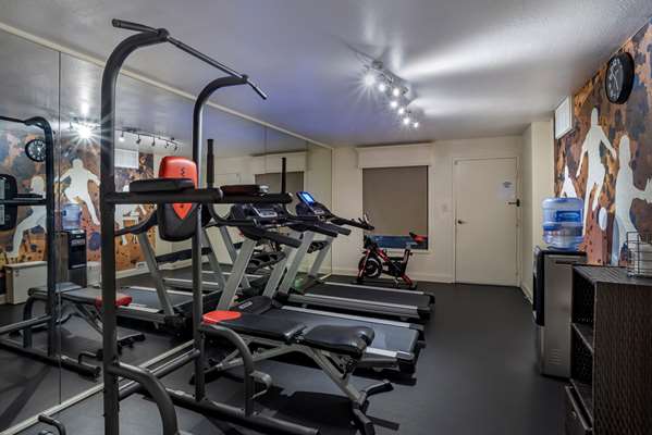 Fitness/ Exercise Room - Best Western Motel Salisbury