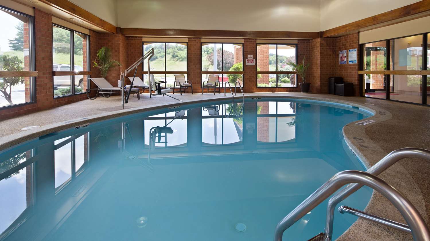 Best Western Staunton Inn, VA See Discounts