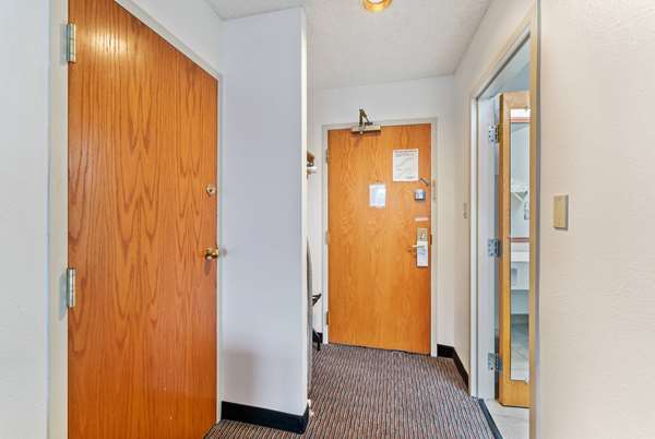  - Ramada Hotel Cedar City - I-15, Exit 59