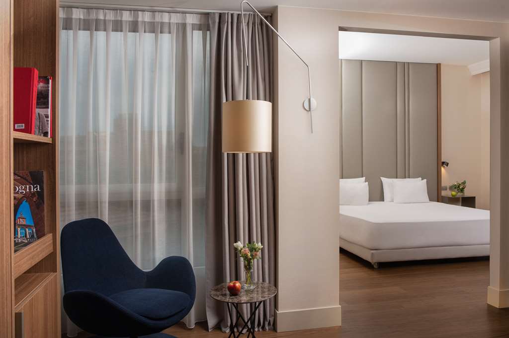 NH BOLOGNA DE LA GARE-guestroom-Guest Room,On-Site.jpg
