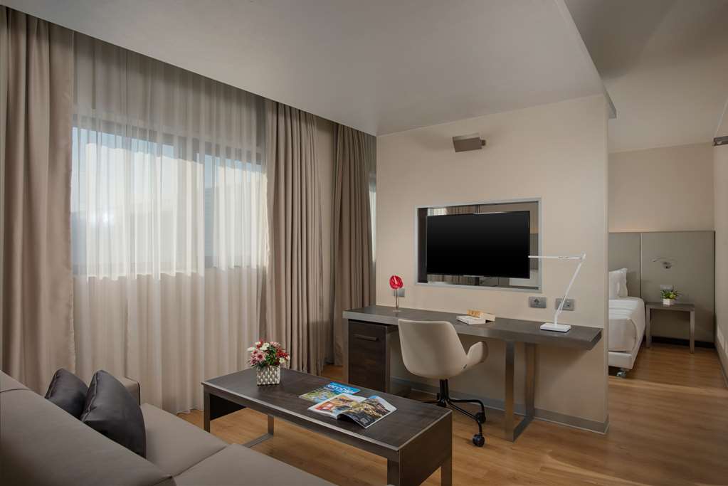 NH ORIO AL SERIO-guestroom-Guest Room,Suite,On-Site.jpg