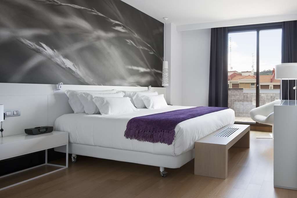 NH COLLECTION VILLA DE BILBAO-guestroom-Guest Room,Suite,On-Site.jpg