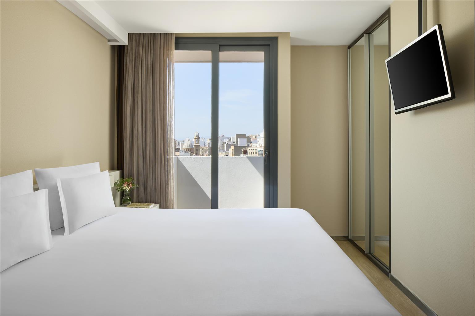NH CASTELLON MINDORO-guestroom-Guest Room,On-Site.jpg