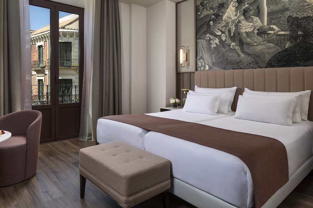 Hotel NH Collection Granada Victoria