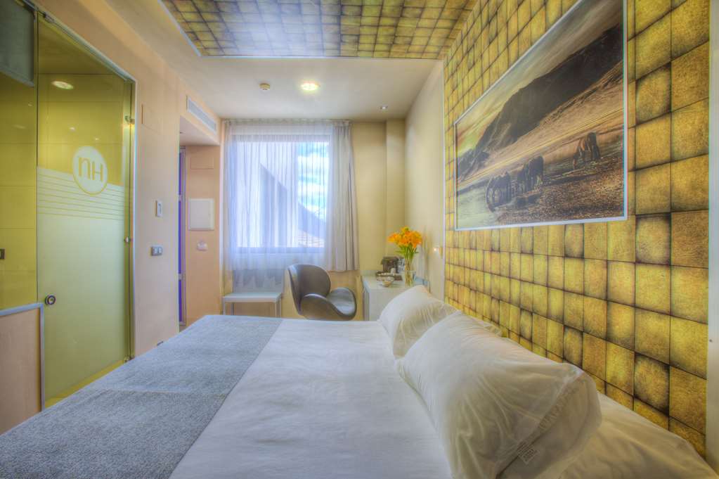 NH OURENSE-guestroom-Guest Room,On-Site.jpg