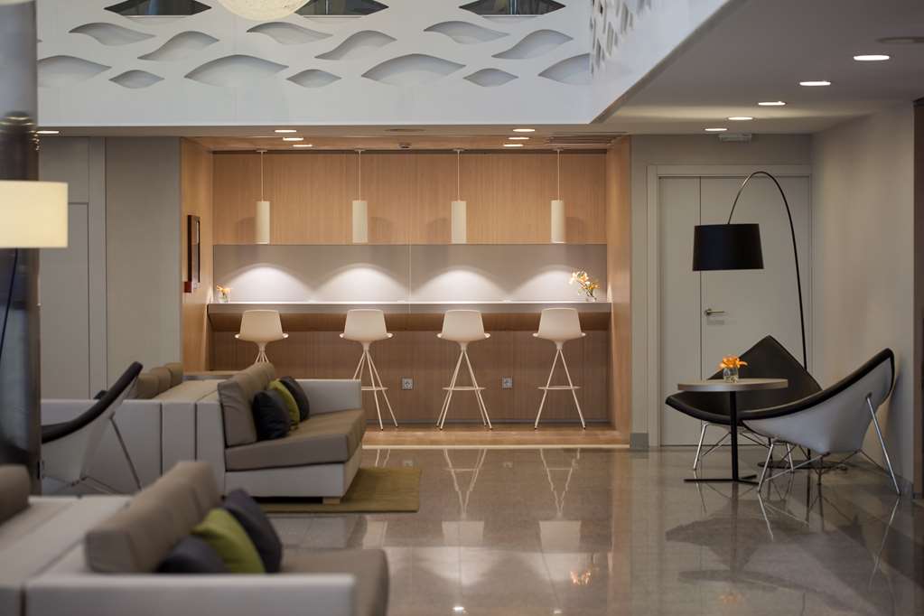 NH Hotel Iruna Park