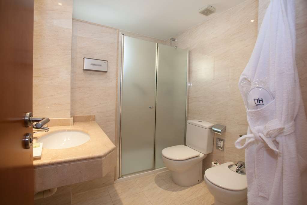 NH San Pedro-guestroom-Guest Room,Bathroom,On-Site.jpg
