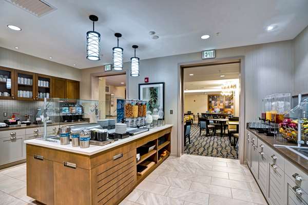 Restaurant - Homewood Suites by Hilton Brookline