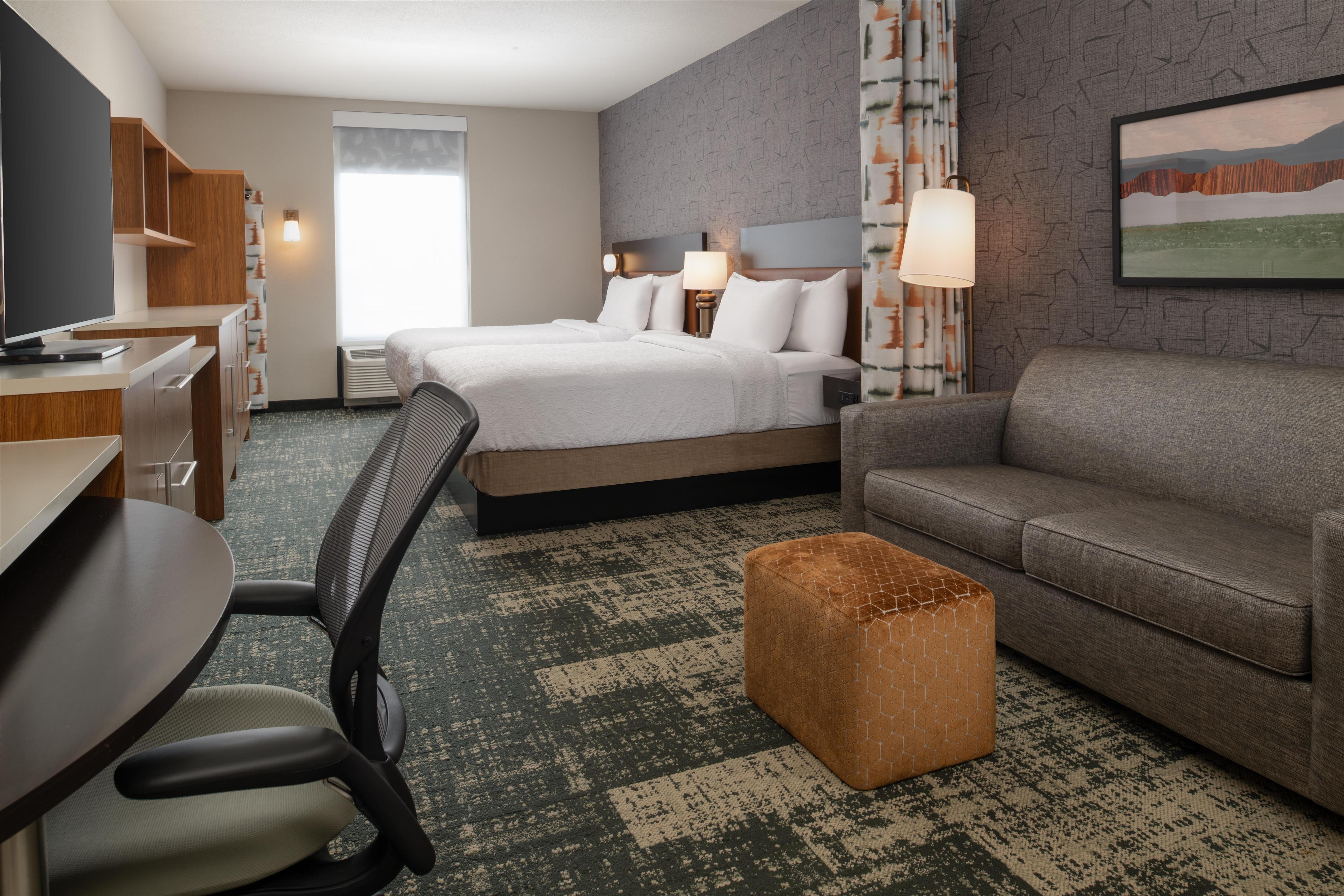 Guest room