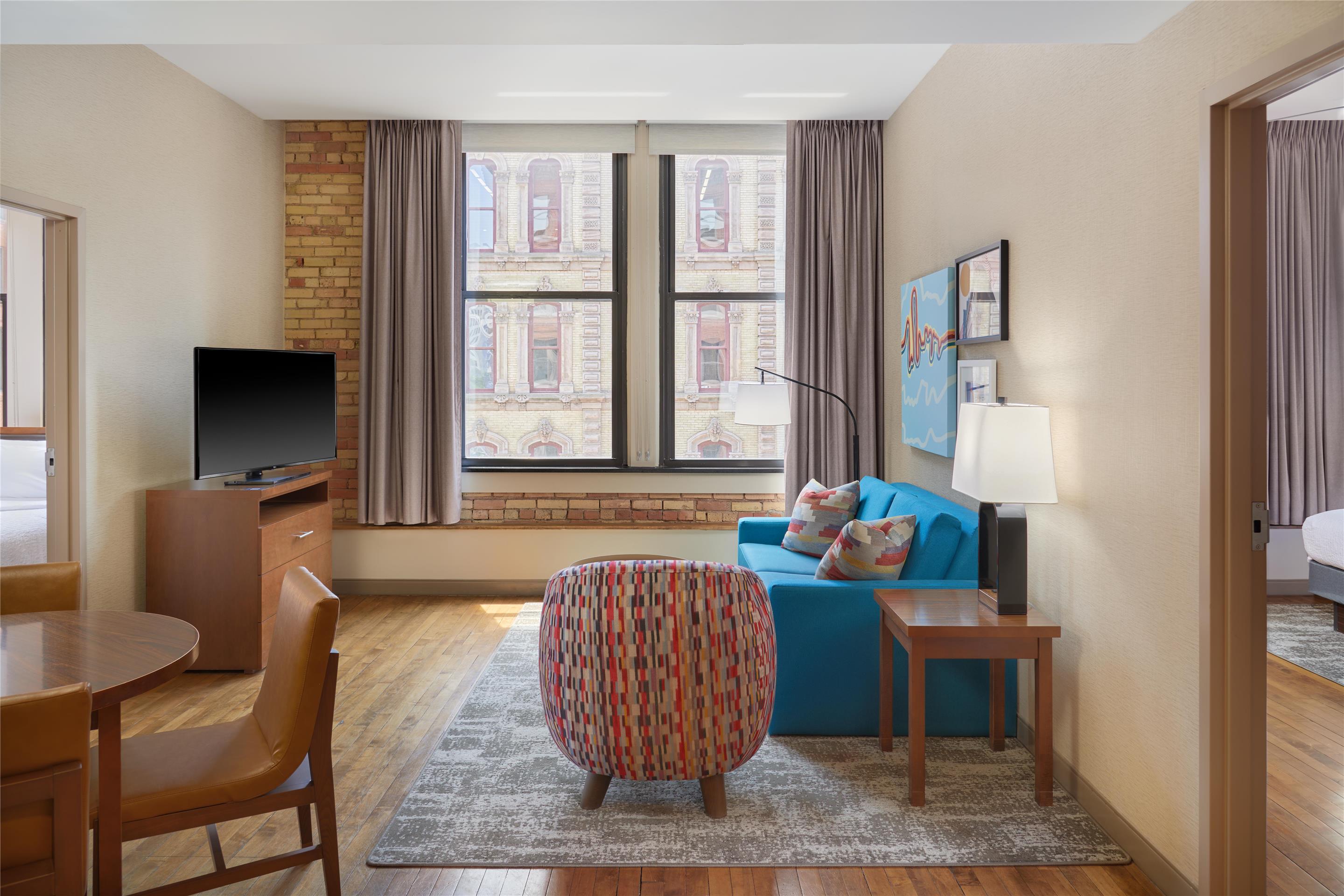 Guest room