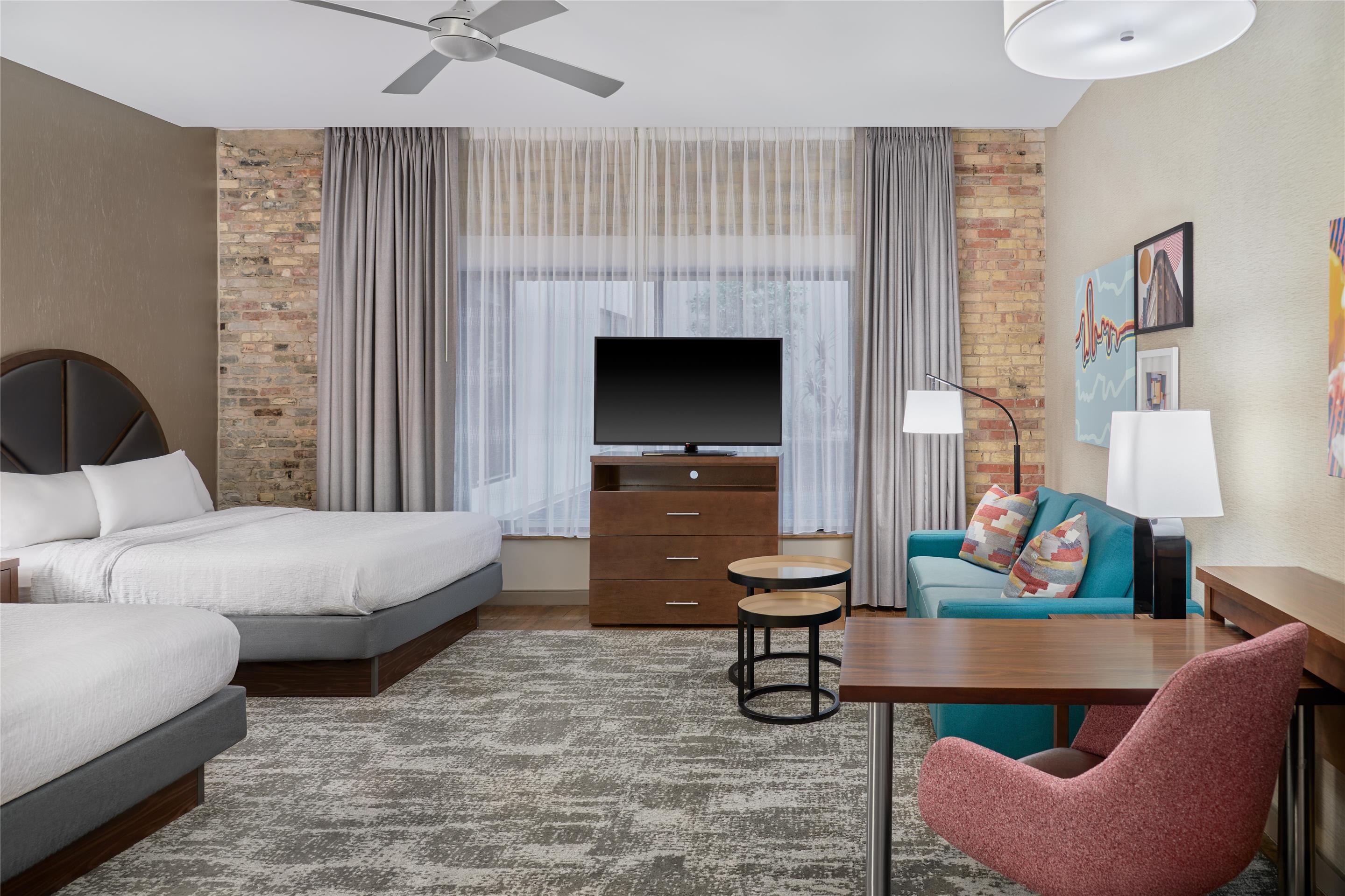 Guest room