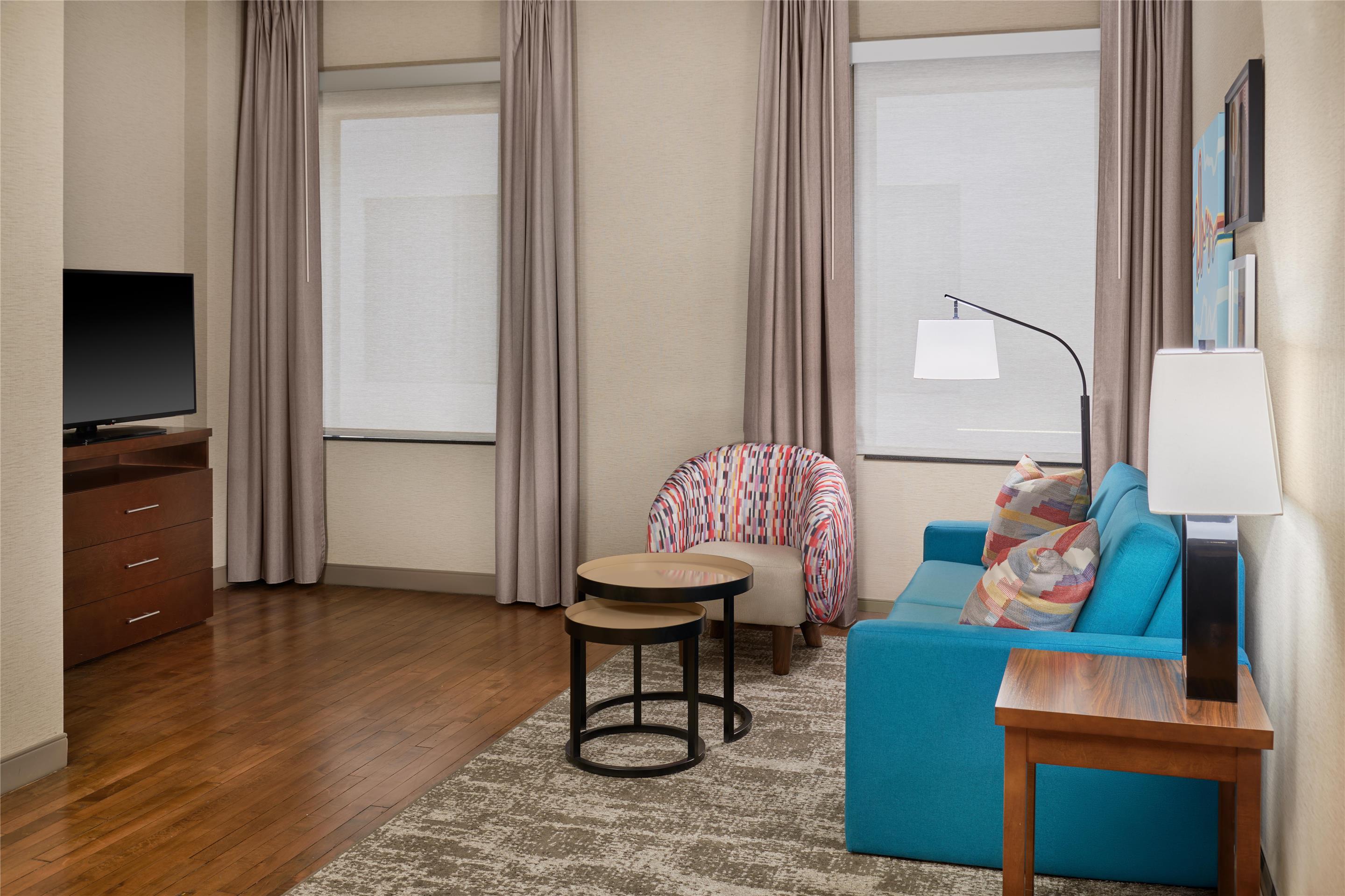 Guest room