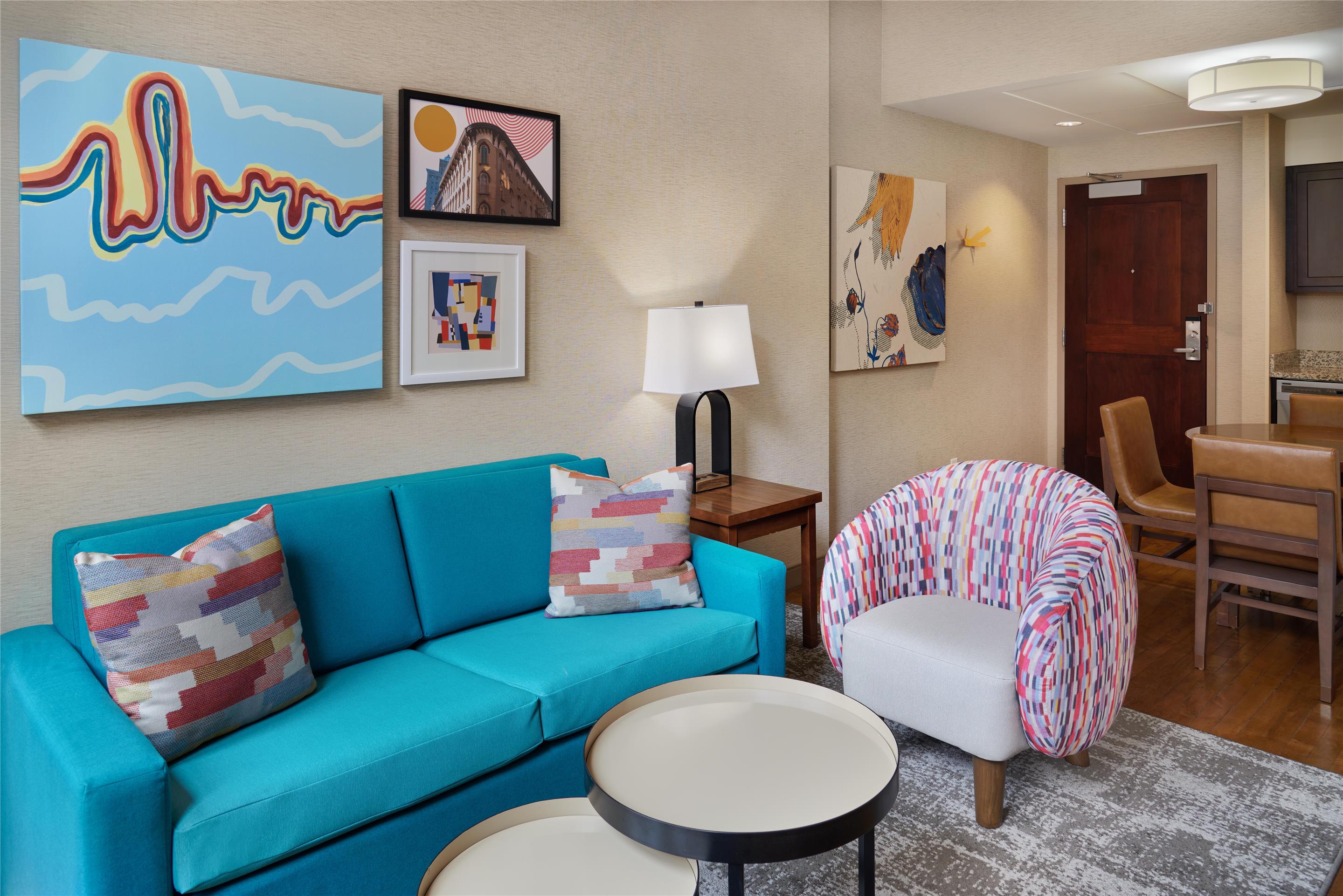 Guest room