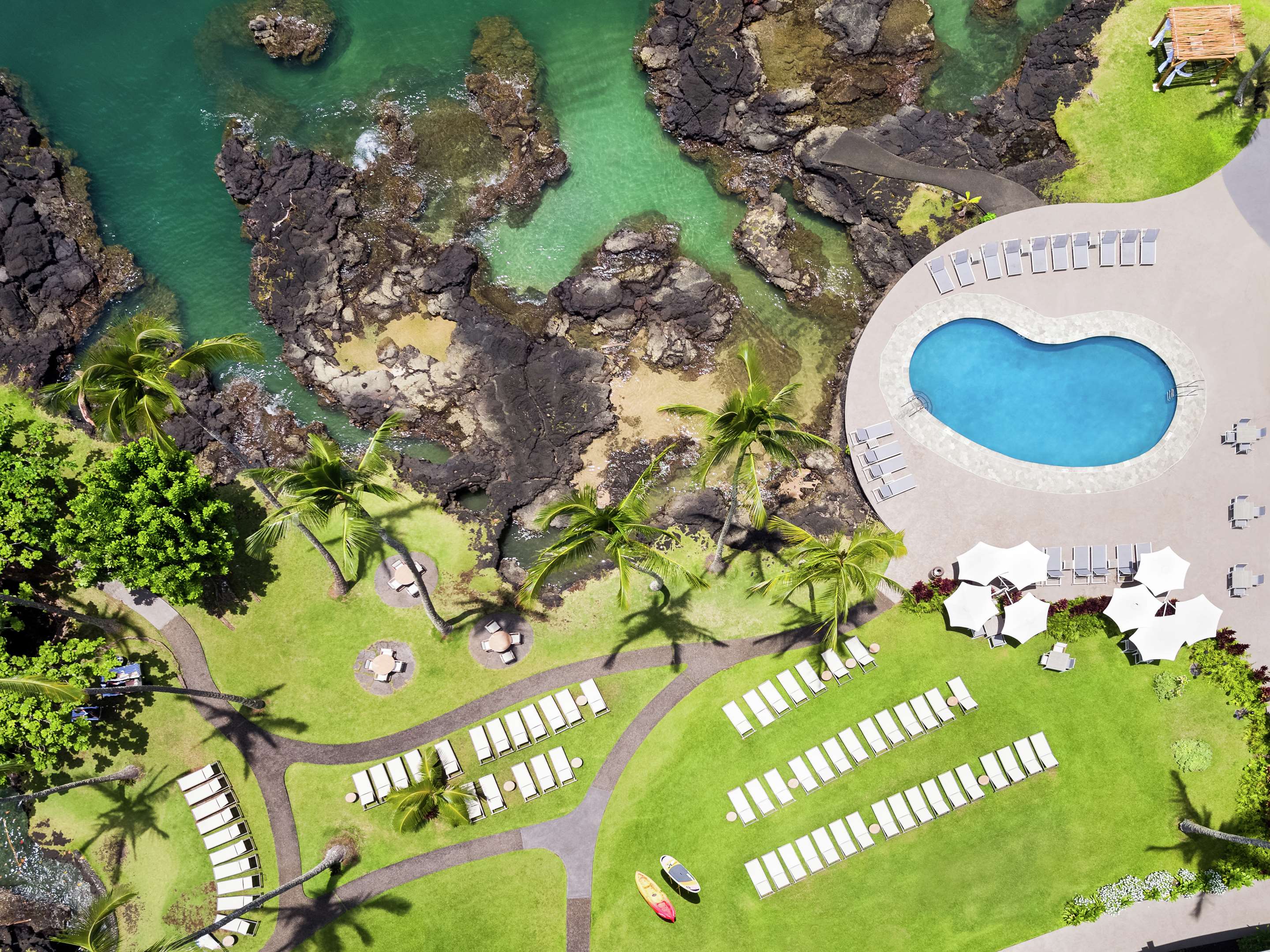Pool | Grand Naniloa Hotel Hilo - a Doubletree by Hilton