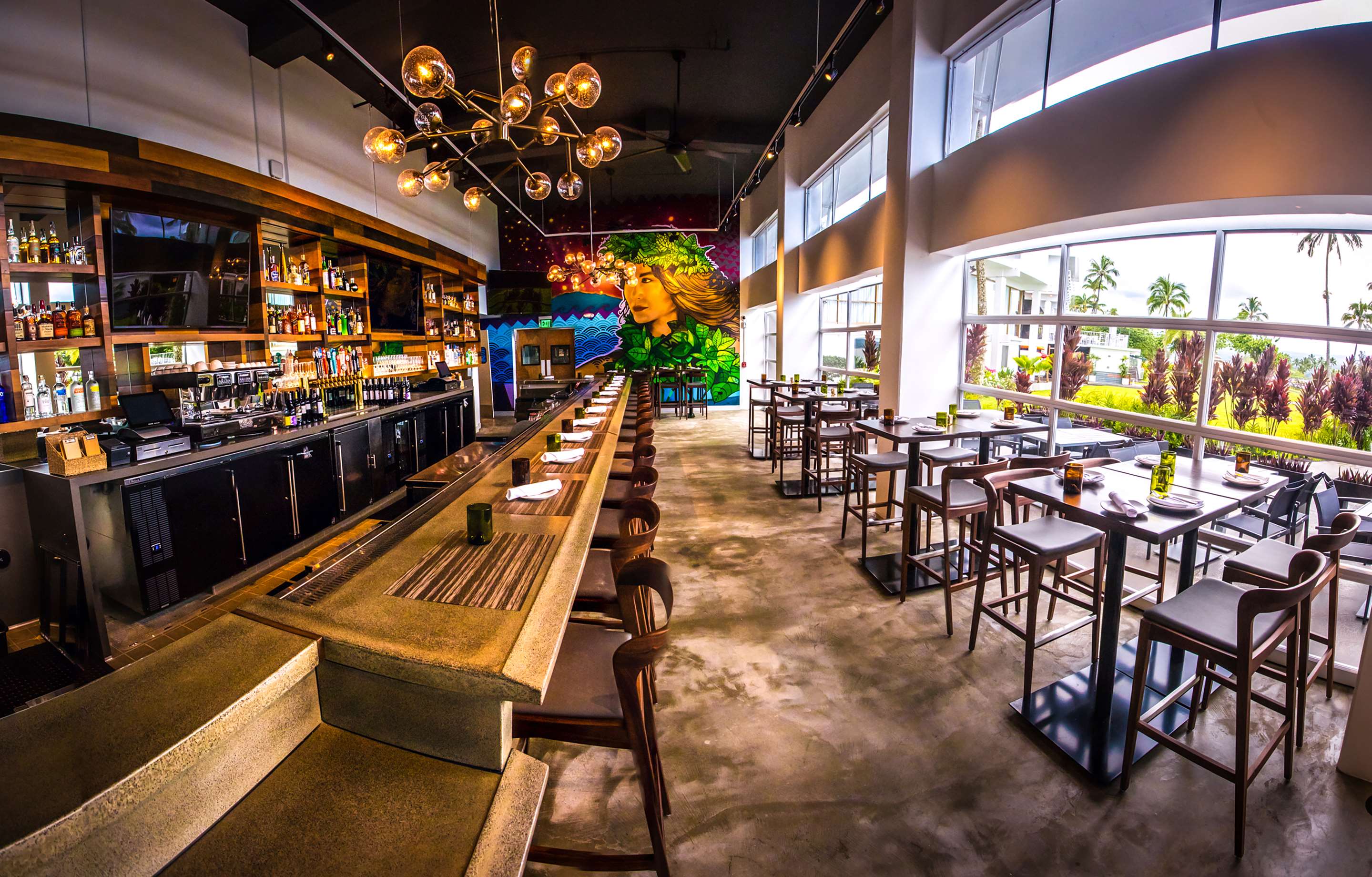 BarLounge | Grand Naniloa Hotel Hilo - a Doubletree by Hilton