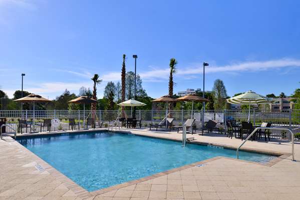 Pool - Hampton Inn & Suites Downtown Orlando - I-4, Exit 83