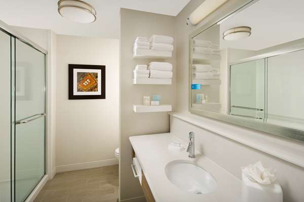  - Hampton Inn & Suites Falls Church