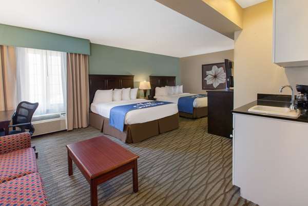  - Days Inn Petoskey