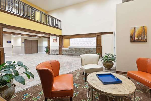  - Days Inn & Suites Sulphur Springs