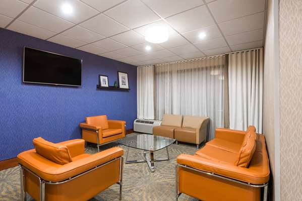  - Wingate by Wyndham Hotel Springfield - I-95 & I-495, Exit 169