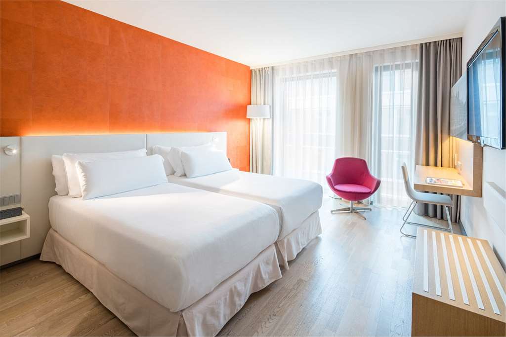 Guest photo