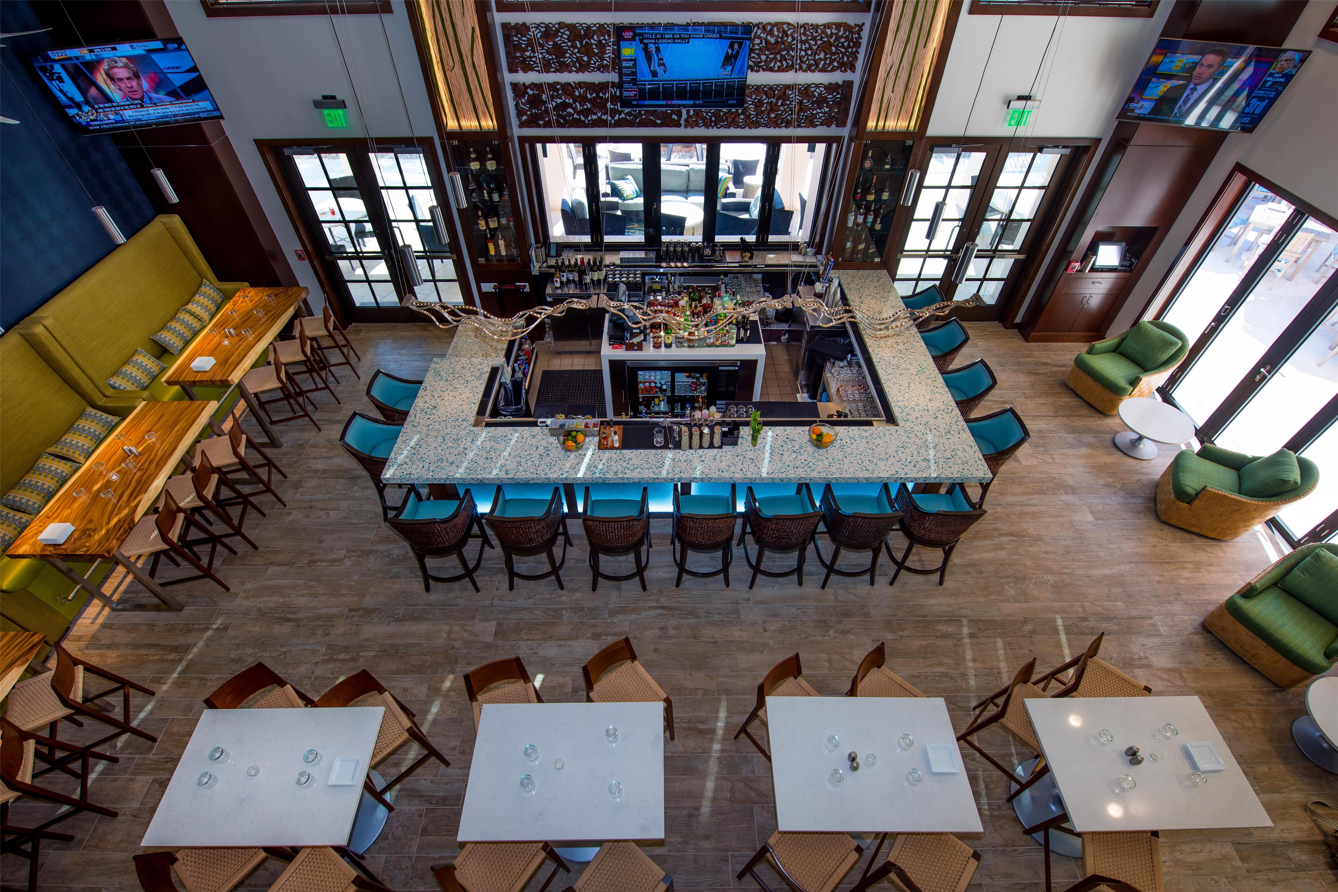 Bar Lounge | Hyatt House Naples/5th Avenue