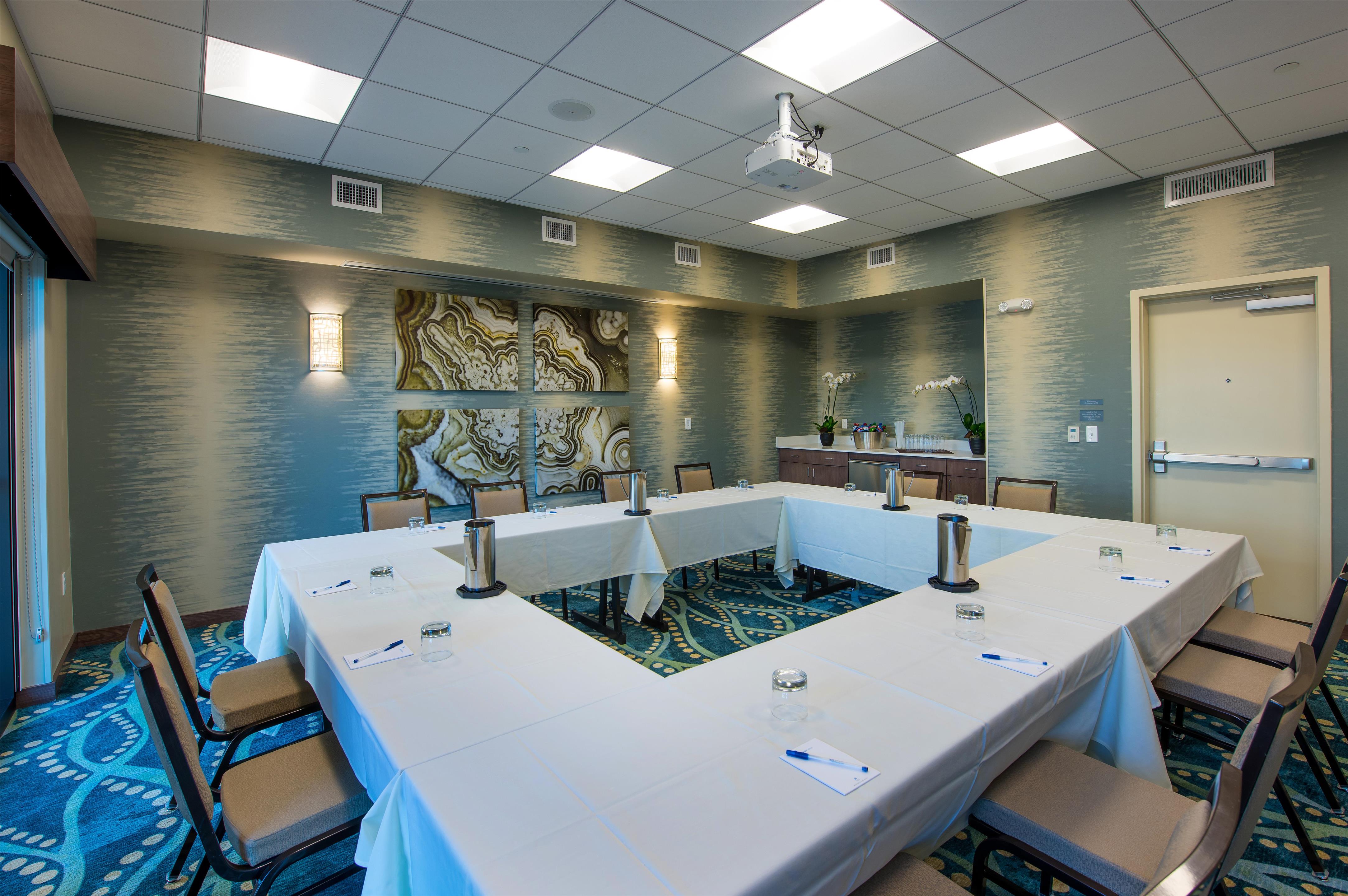 Meeting Room | Hyatt House Naples/5th Avenue