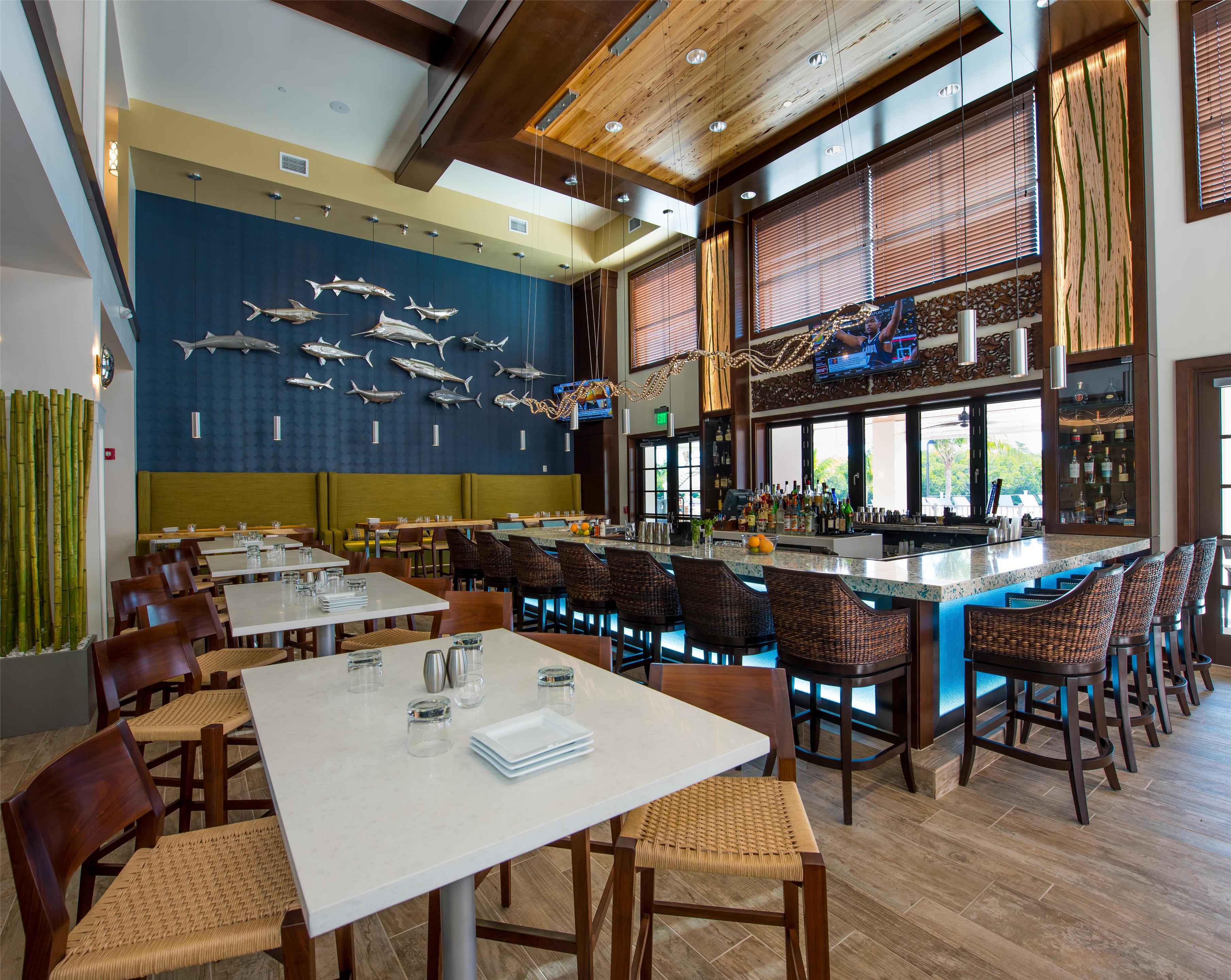 Bar Lounge | Hyatt House Naples/5th Avenue