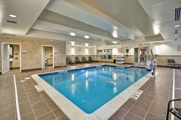 Pool - Hilton Garden Inn Troy - I-75, Exit 69