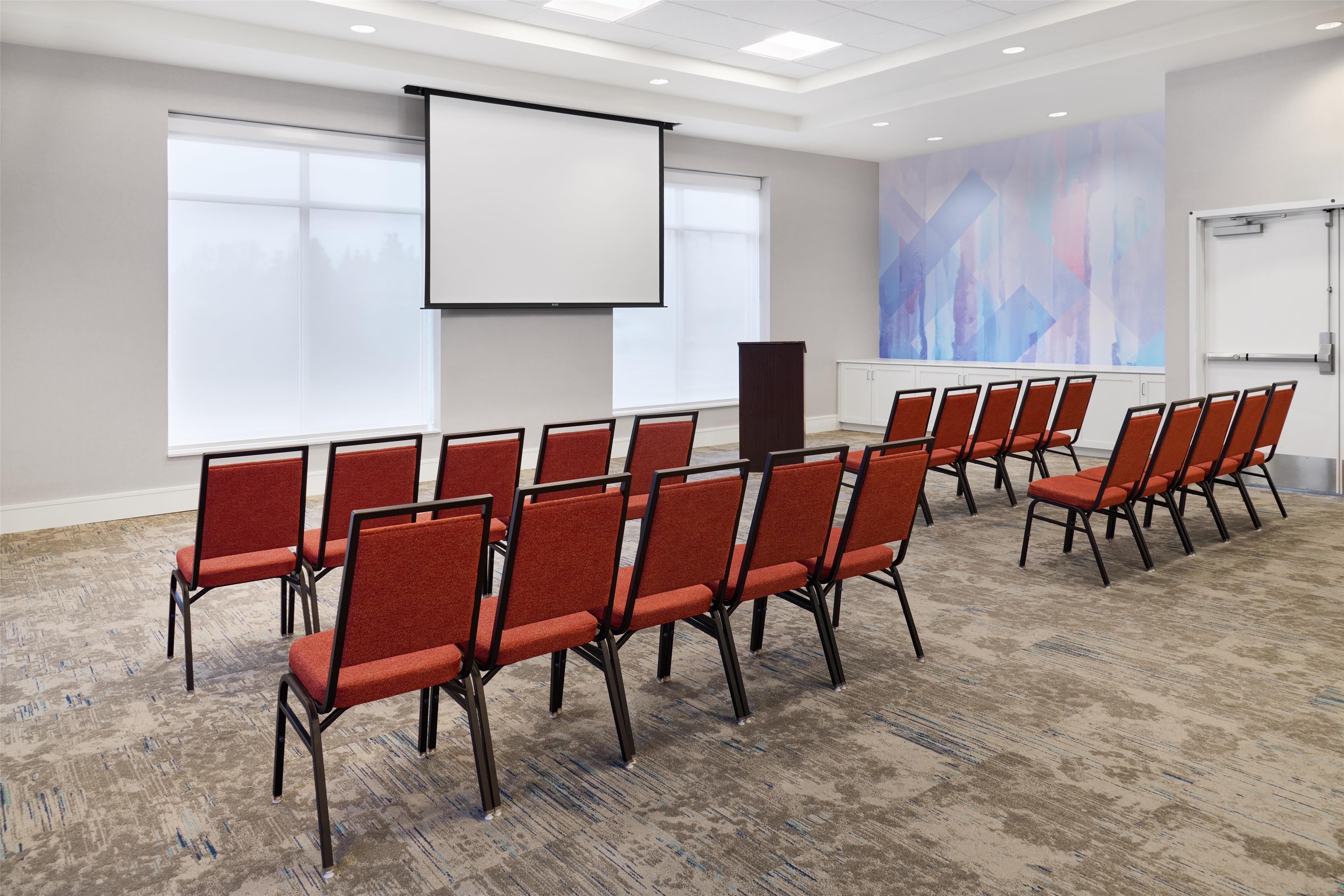 Meeting Room | Hilton Garden Inn Detroit Troy