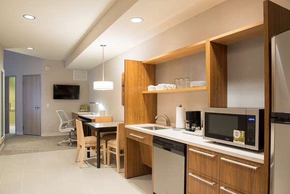  - Home2 Suites by Hilton Downtown Indianapolis