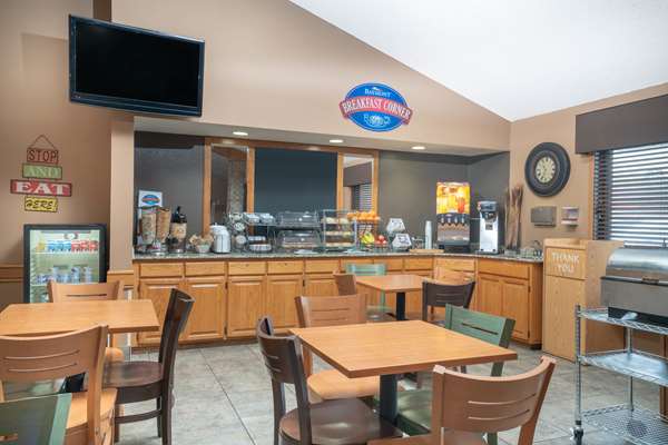  - Baymont Inn & Suites Lakeville