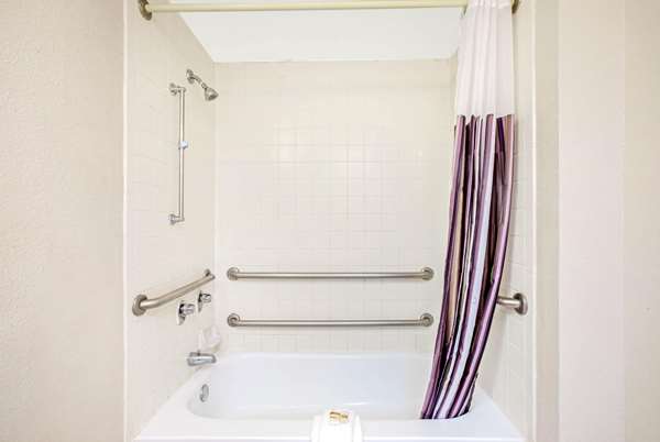  - La Quinta Inn Cielo Vista El Paso - I-10, Exit 28